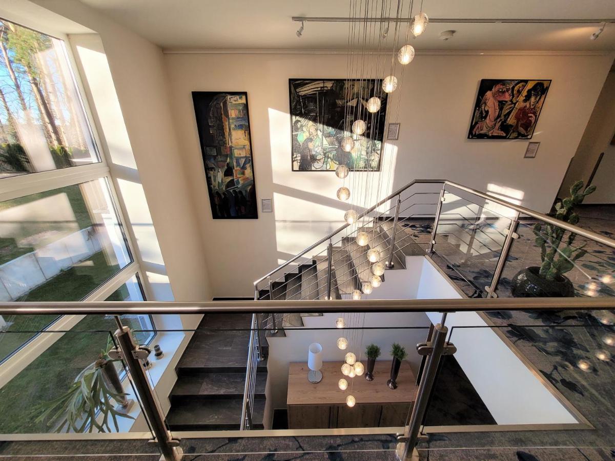 Art & Galerie Hotel Lenz Plauer See Fuenfseen エクステリア 写真